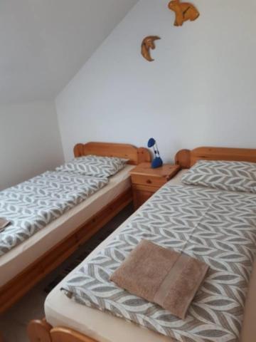 Borkúti Panzió és Apartman Balatonszárszó Extérieur photo
